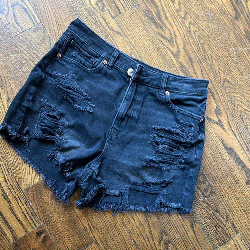 American Eagle high waisted shorts